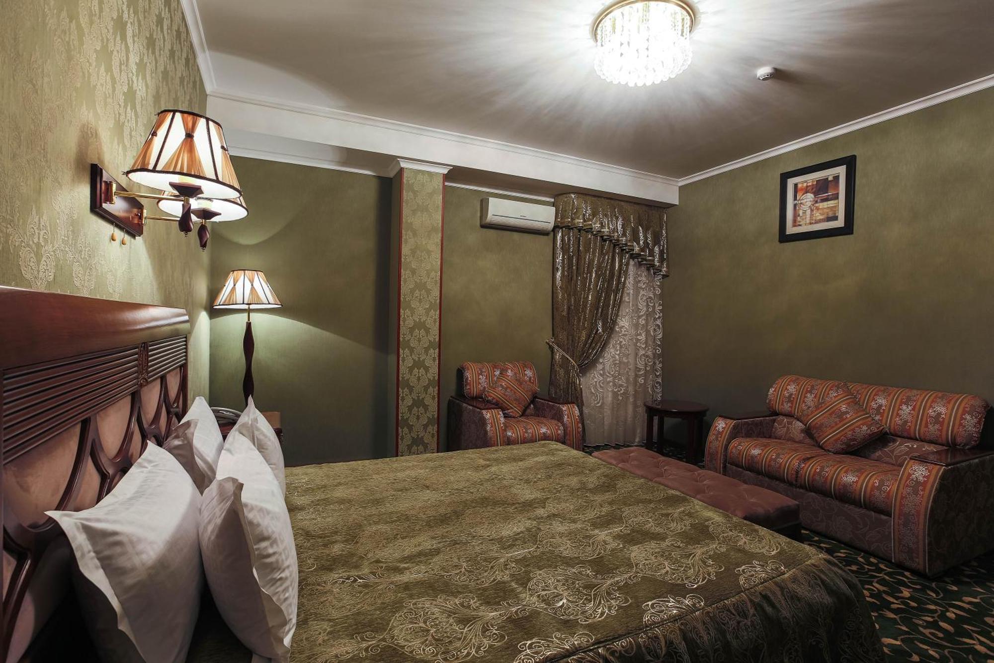 Zargaron Plaza Hotel Bukhara Bagian luar foto